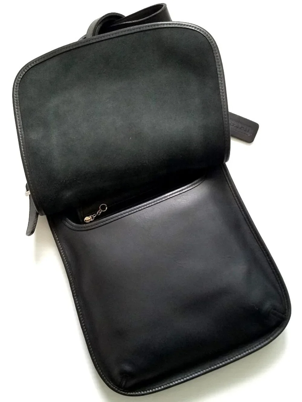 Authentic Mint Vintage Coach Black Leather Small Hippie Flap Bag 9135